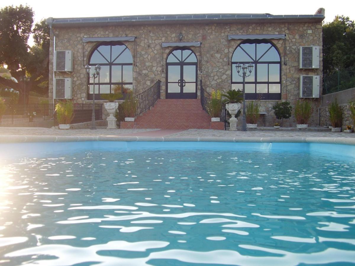 Hotel Rural El Convento Valencia de Alcantara Ngoại thất bức ảnh